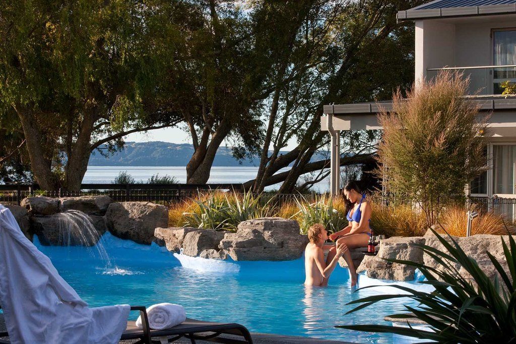 Wai Ora Lakeside Spa Resort Rotorua Bagian luar foto